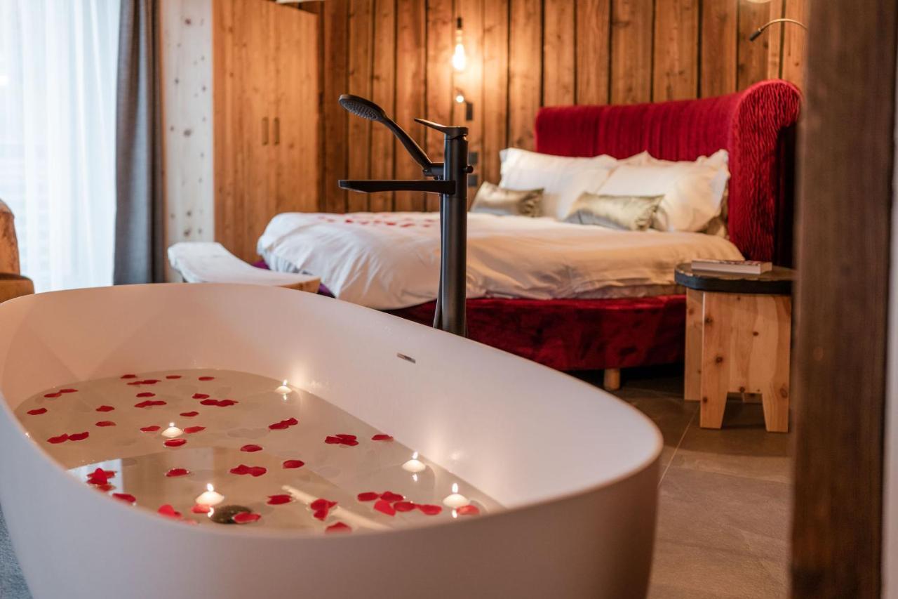 Nidaris - Luxury Private Spa Suites Malè Екстериор снимка