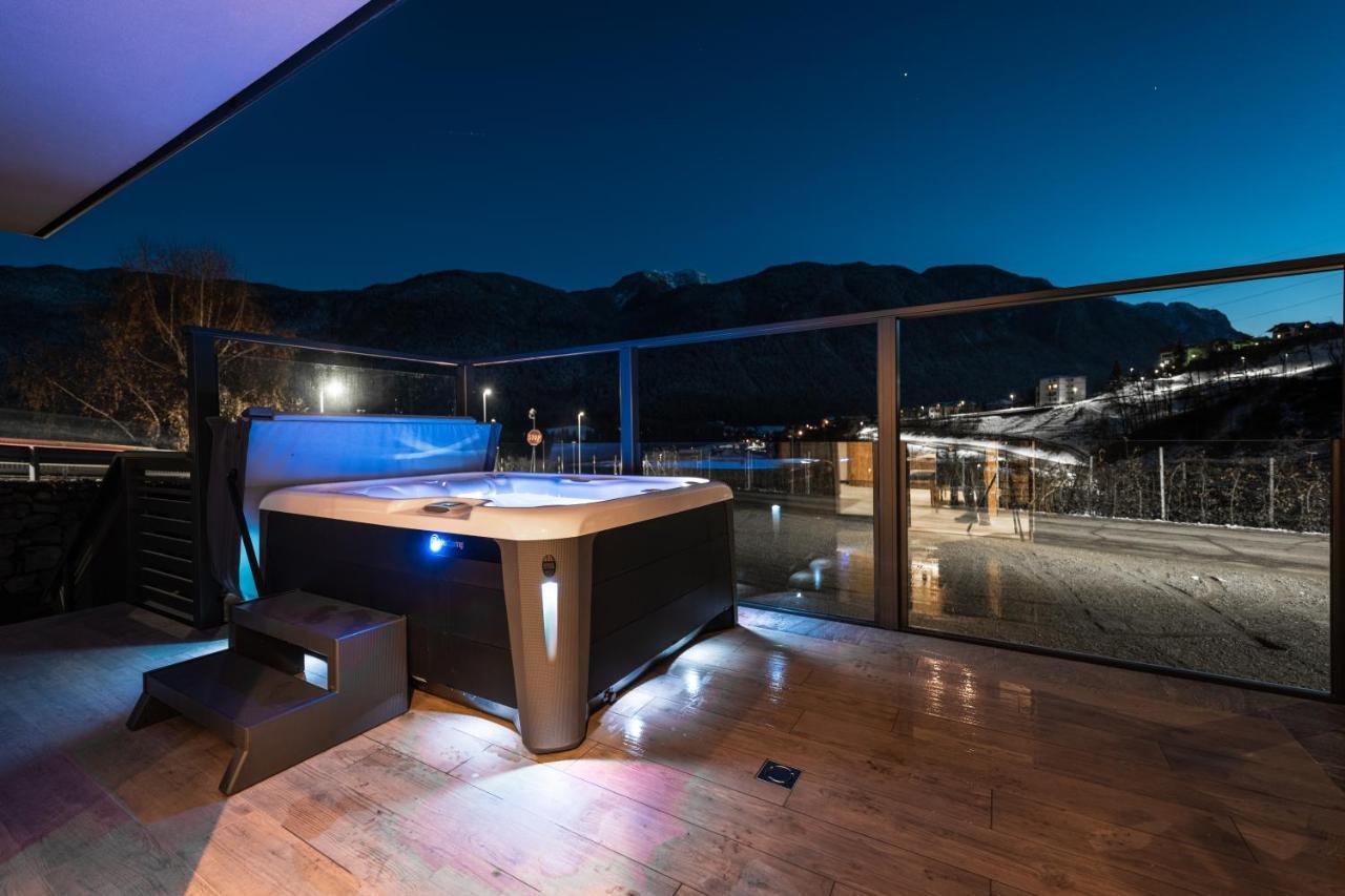 Nidaris - Luxury Private Spa Suites Malè Екстериор снимка